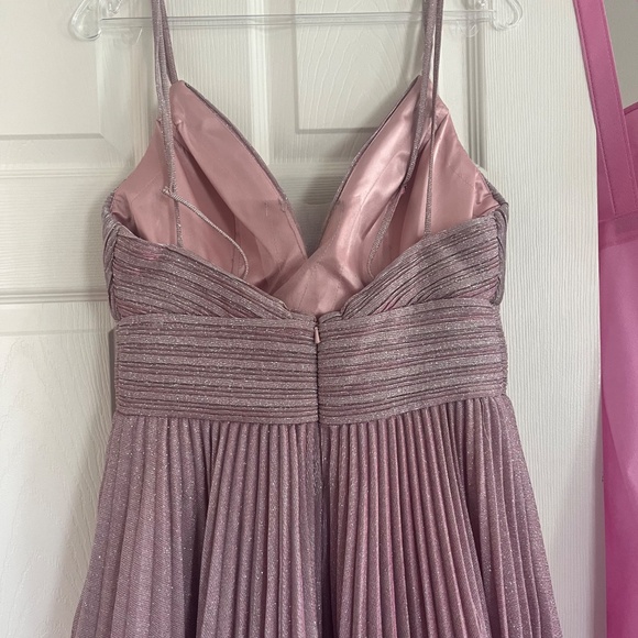 Pink Graduation/Prom Dress - Picture 3 of 7